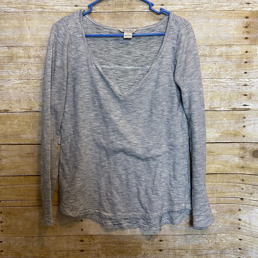 Lucky Brand long sleeve shirt 🛍